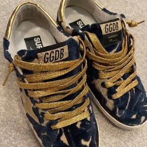 Woman Golden Goose sneakers